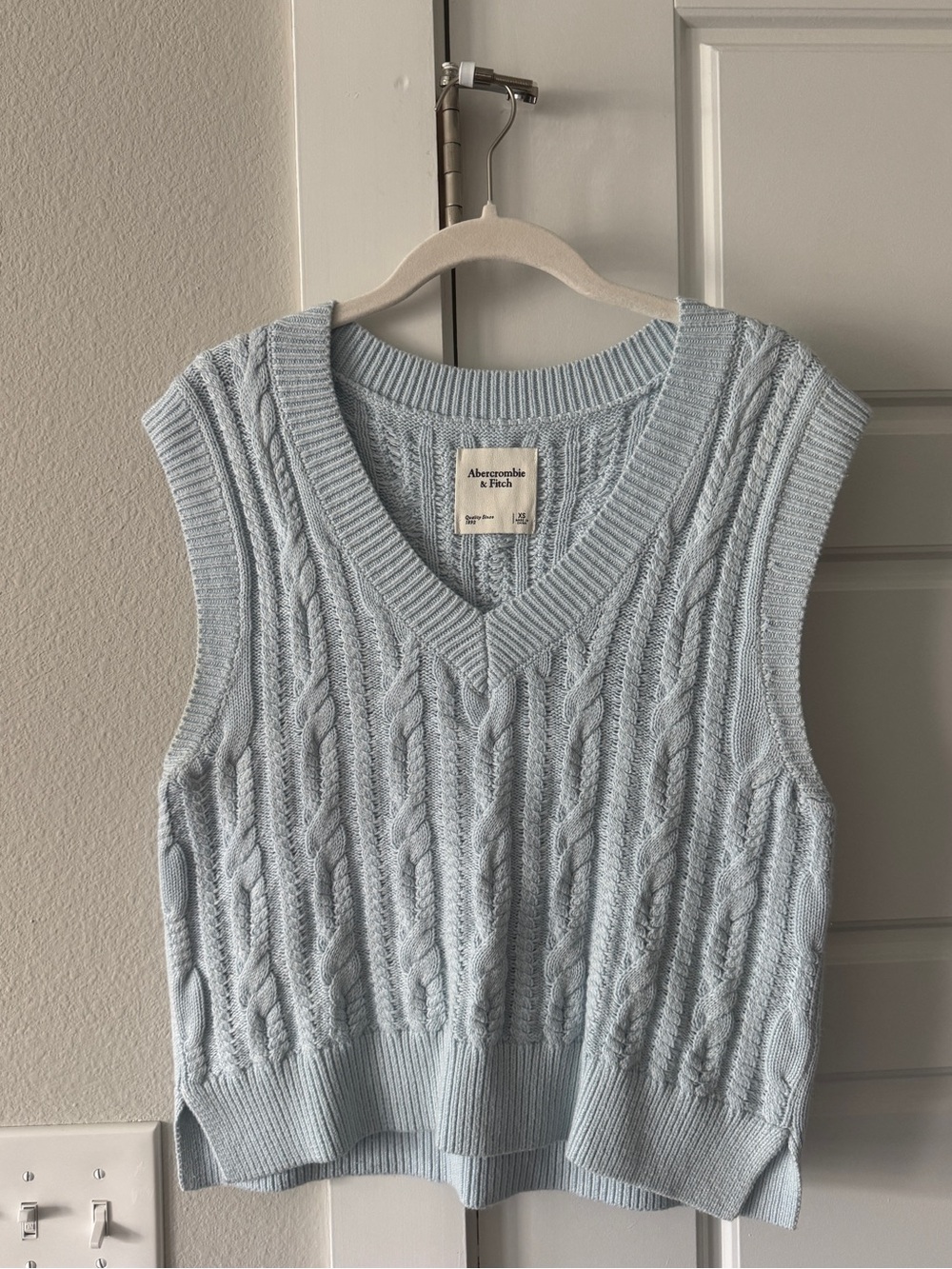 Abercrombie & Fitch Light Blue Cable Knit V-Neck Sweater Vest